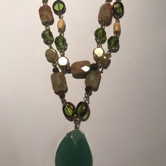 Lia Sophia Green Multi Necklace - Picture 4 of 5
